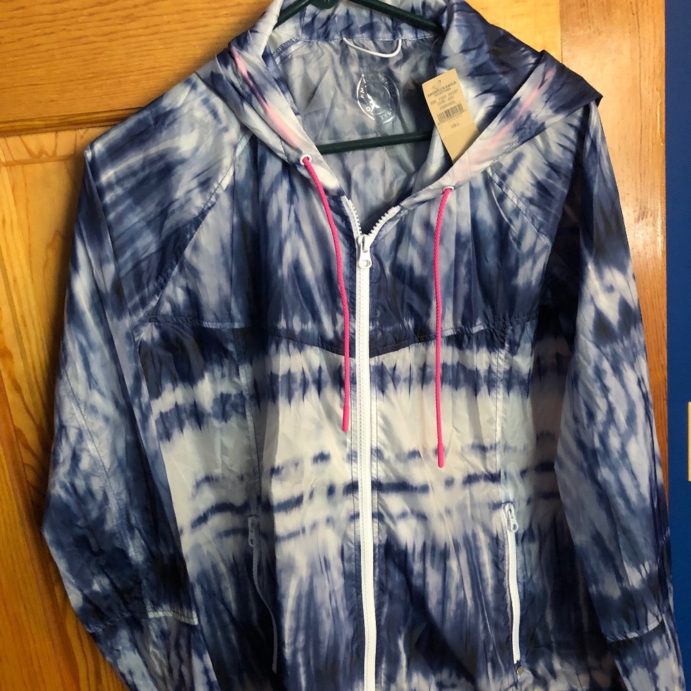American Eagle windbreaker, size large